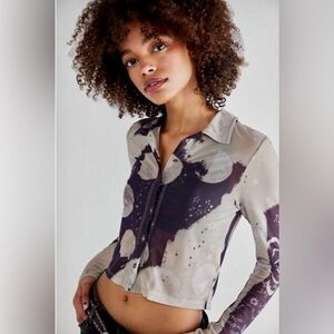 Free People 🌙 Moon and stars button down crop top